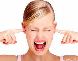 Làm gì khi bị ù tai ?